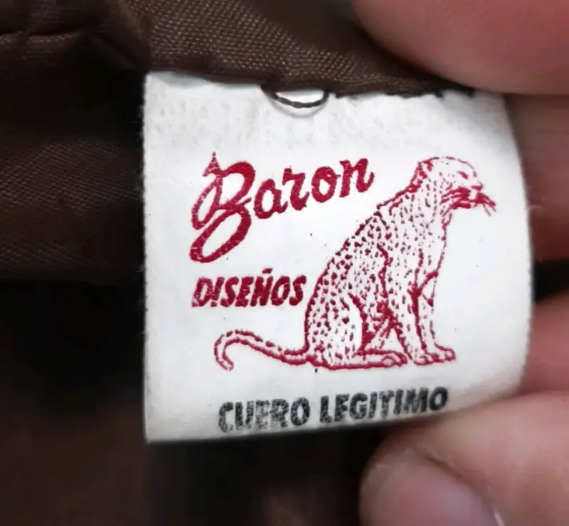 Chaqueta de cuero marrón Usada - 4
