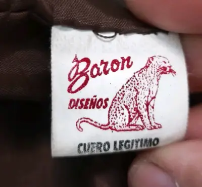 Chaqueta de cuero marrón Usada - miniatura 4