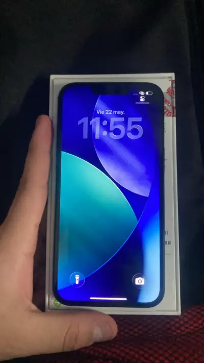 Vendo iPhone 16e nuevo conversable - miniatura 1