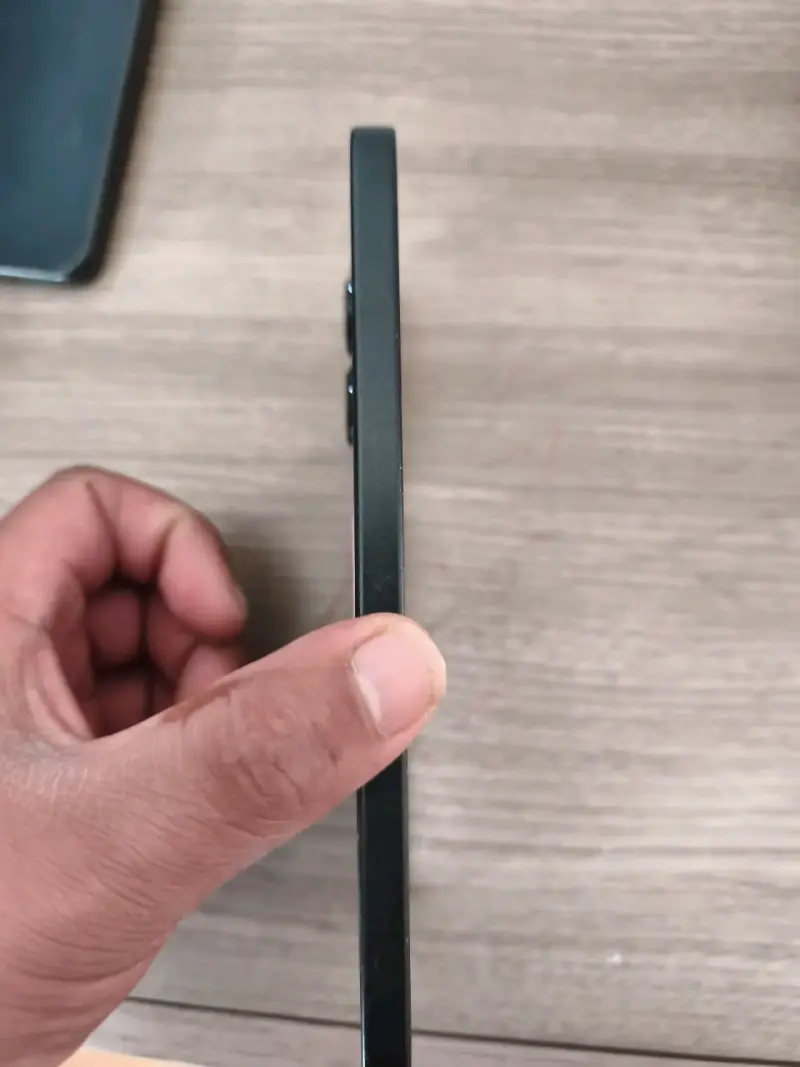Smartphone Redmi note 13 4g con funda - 4