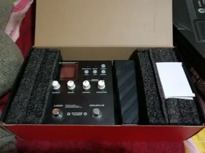 Pedalera de guitarra NUX MG-300 - miniatura 2