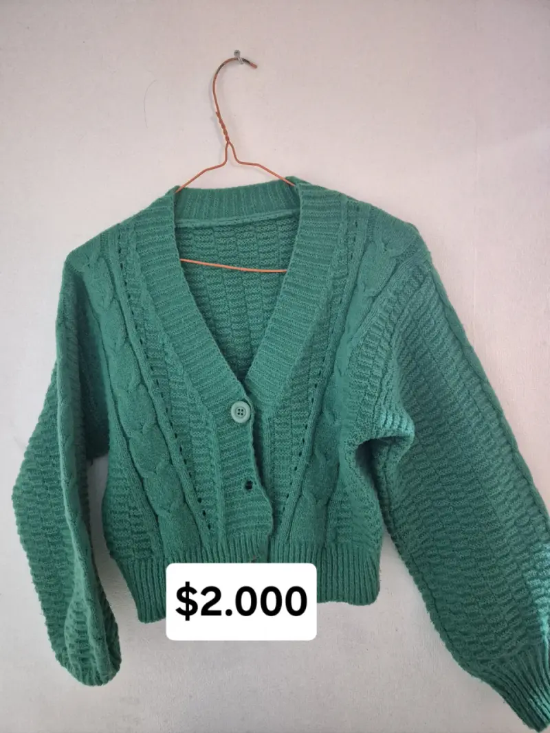 Suéter verde/gris tejido - 1