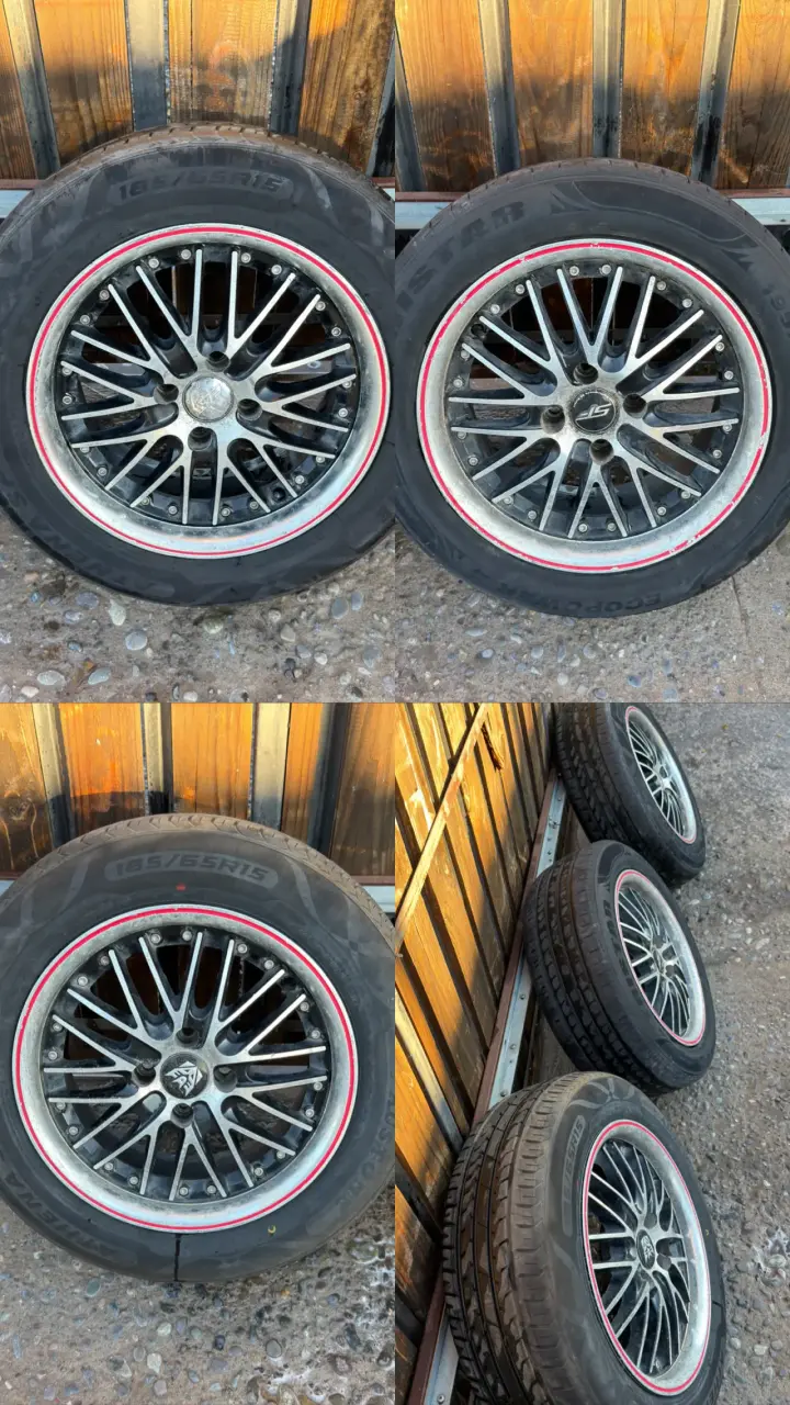 Juego de 3  llantas con neumáticos 185/65R15 - 1