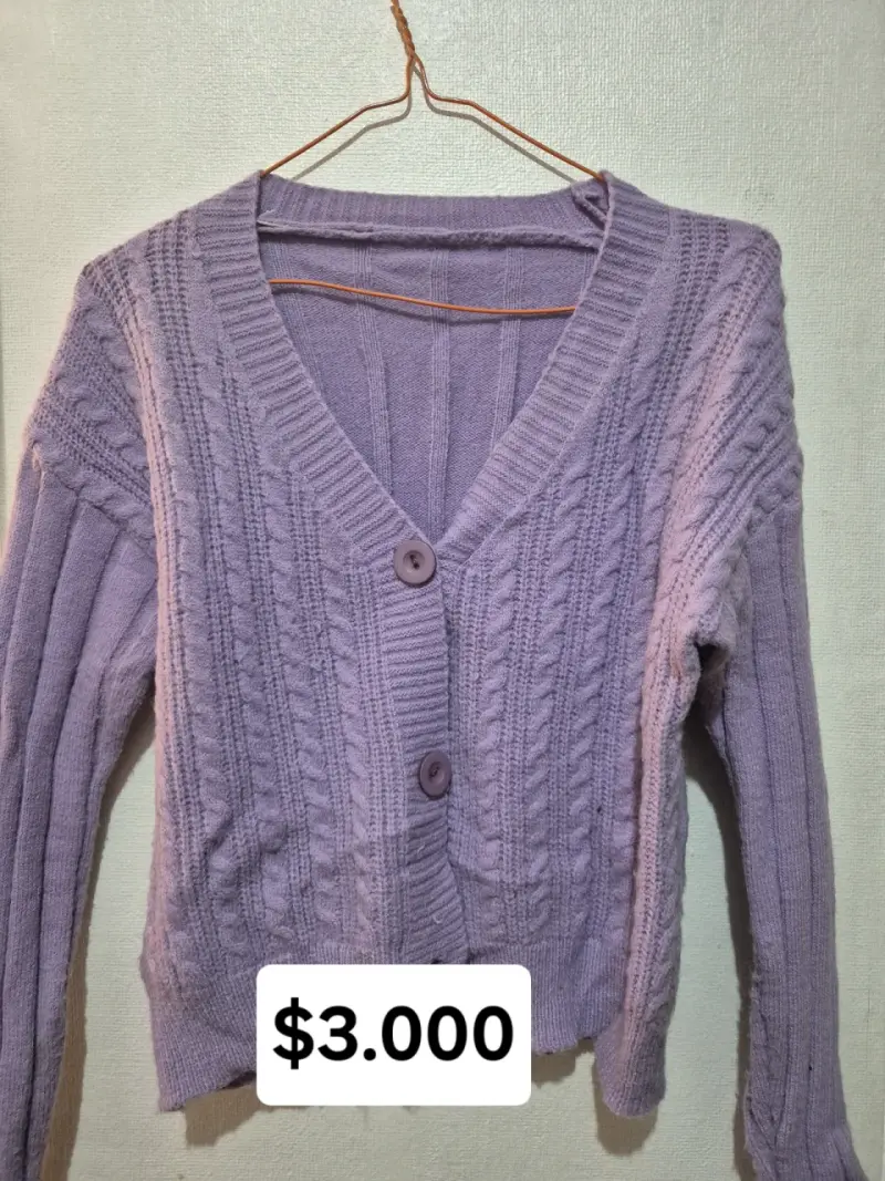 Cardigan lila de lana