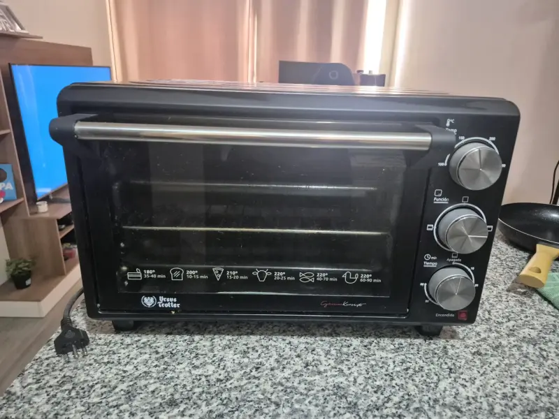 Horno eléctrico pequeño 25 litros - 1