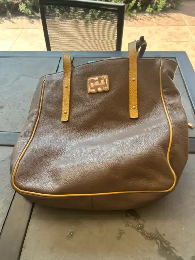 Cartera de cuero argentino café y amarillo - miniatura 1