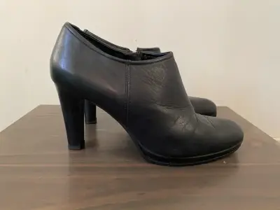 Botín negro Pollini 38 - miniatura 1