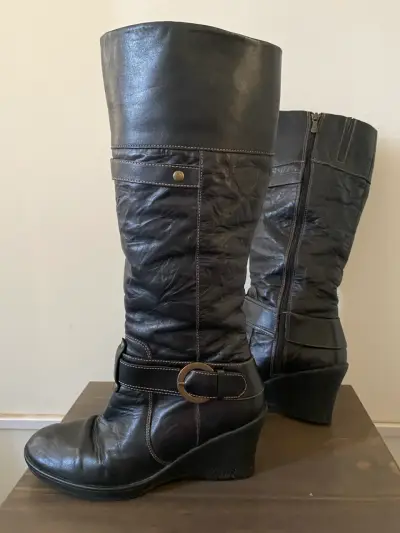 Botas negras  Pollini 38 - miniatura 4