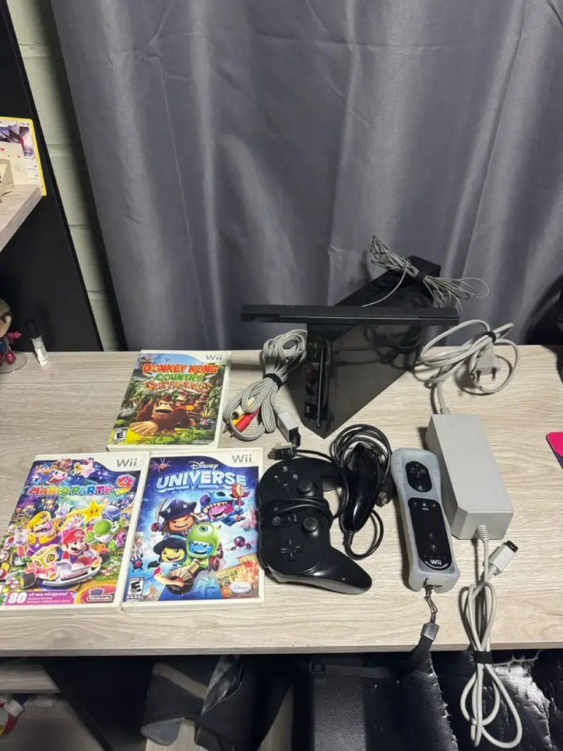 Consola Wii desbloqueada con juegos y accesorios - 1