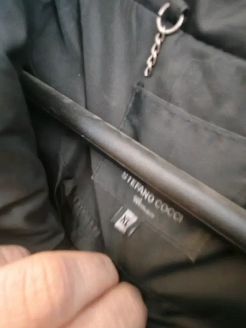Parka negro con cuello amplio xl - 2