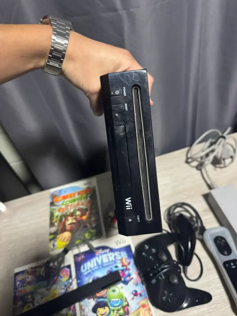 Consola Wii desbloqueada con juegos y accesorios - 3