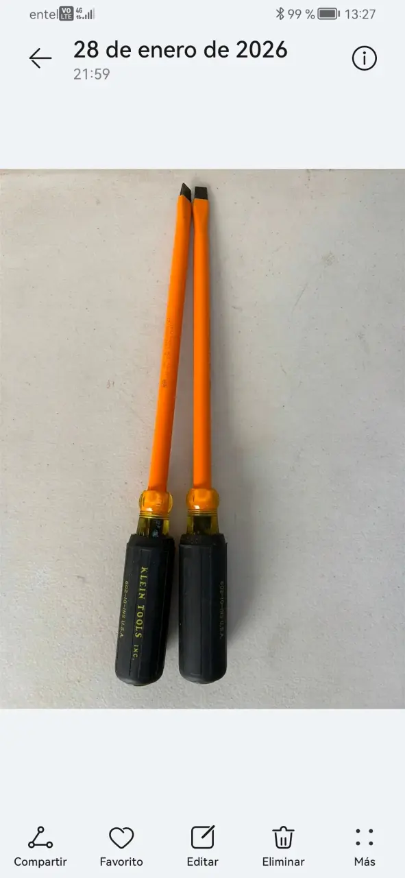 Destornilladores Klein Tools naranjos