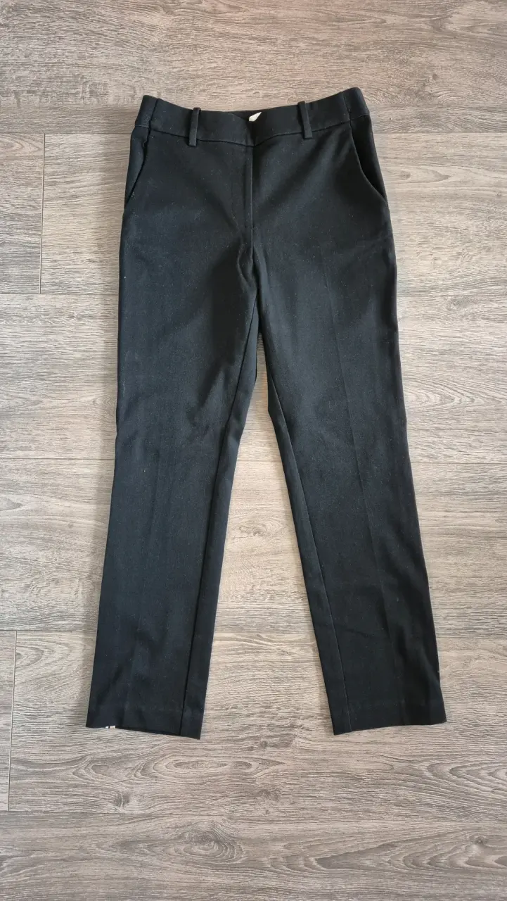 Pantalón negro con rayas - 3
