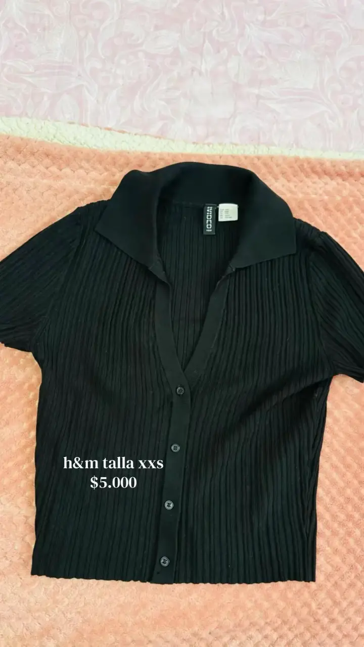 Polera negra H&M