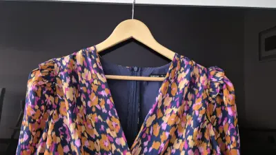 Vestido corto estampado floral - miniatura 3