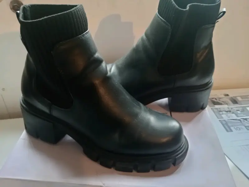 Botines negros de cuero - 6