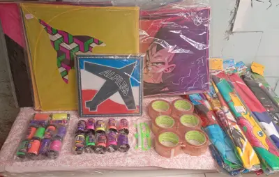 Kit de cometas con accesorios - miniatura 1