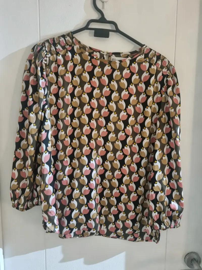 Blusa estampada esfera - 1