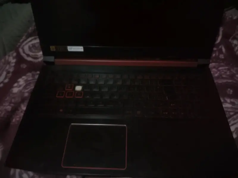 Laptop gamer Nitro acer 5 (reparación/repuesto) - 1