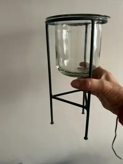 Portavelas de vidrio y metal - miniatura 1