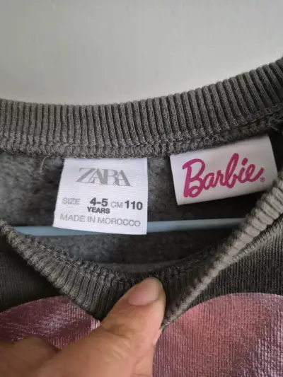 Vestido Barbie gris y rosado - miniatura 2