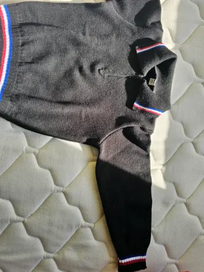 Tricota  tricolor con cierre sin bordado - miniatura 5