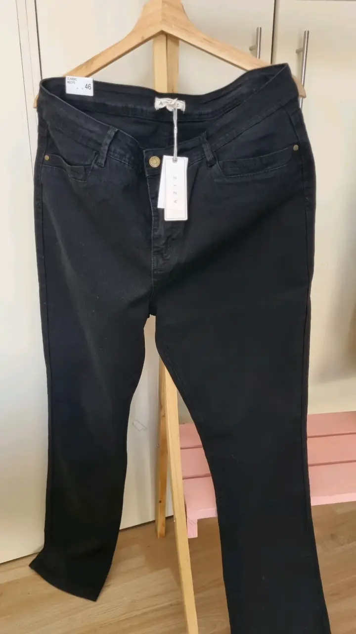 Jeans negro clásico talla 46 - 1