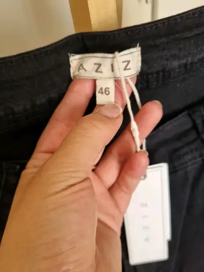 Jeans negro clásico talla 46 - miniatura 2