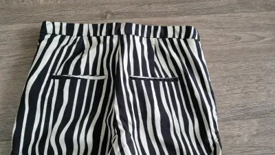 Pantalones estampado cebra - miniatura 2