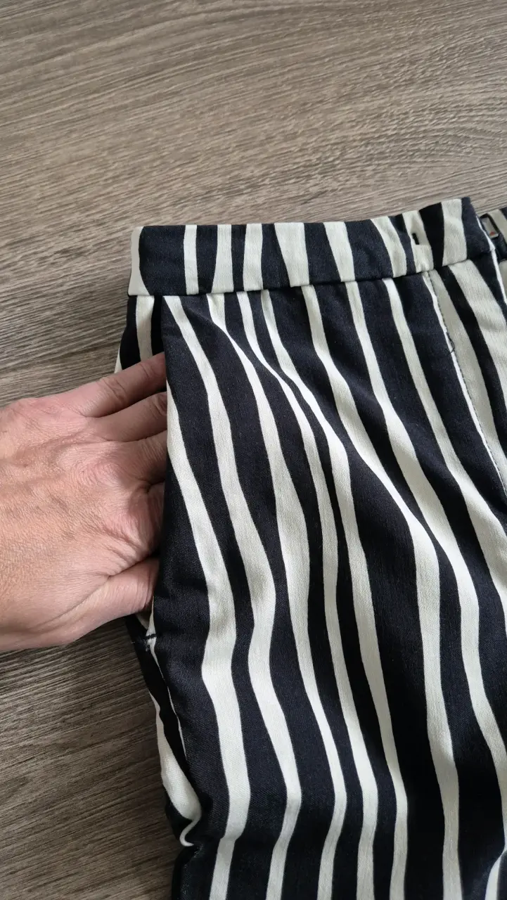Pantalones estampado cebra - 4