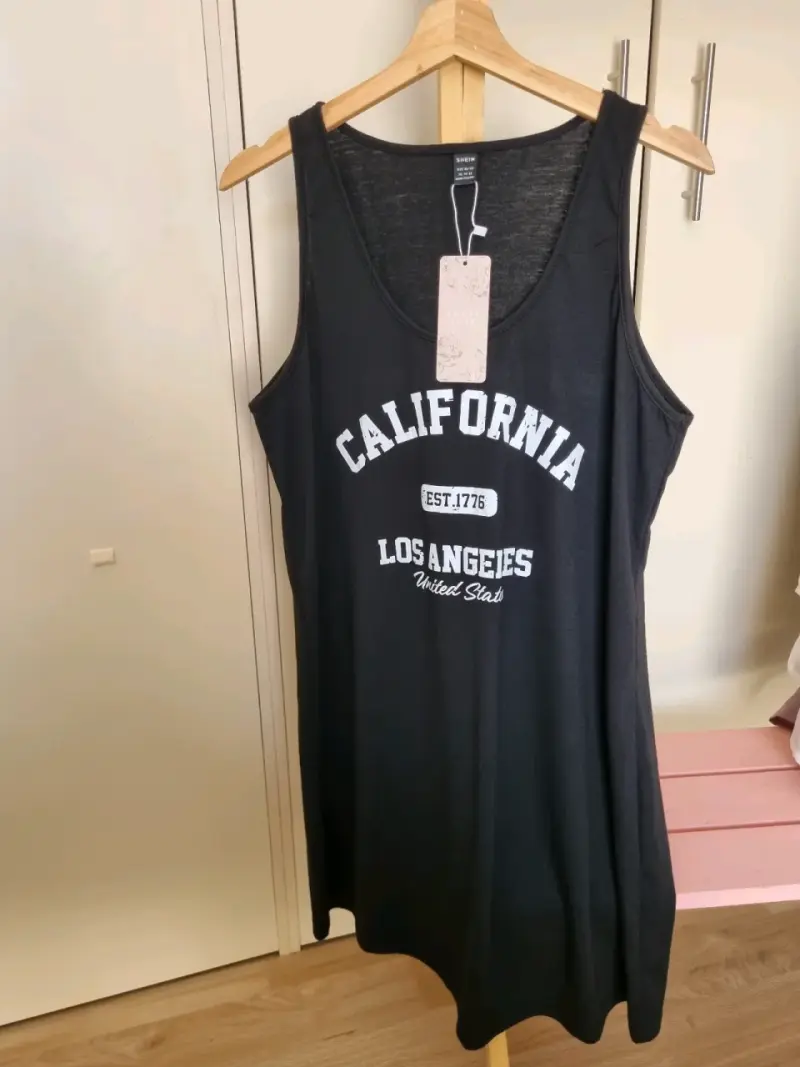 Polera negra California - 1