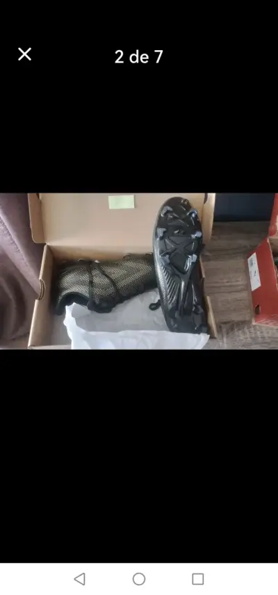 Zapatillas fútbol negro brillantes - miniatura 2