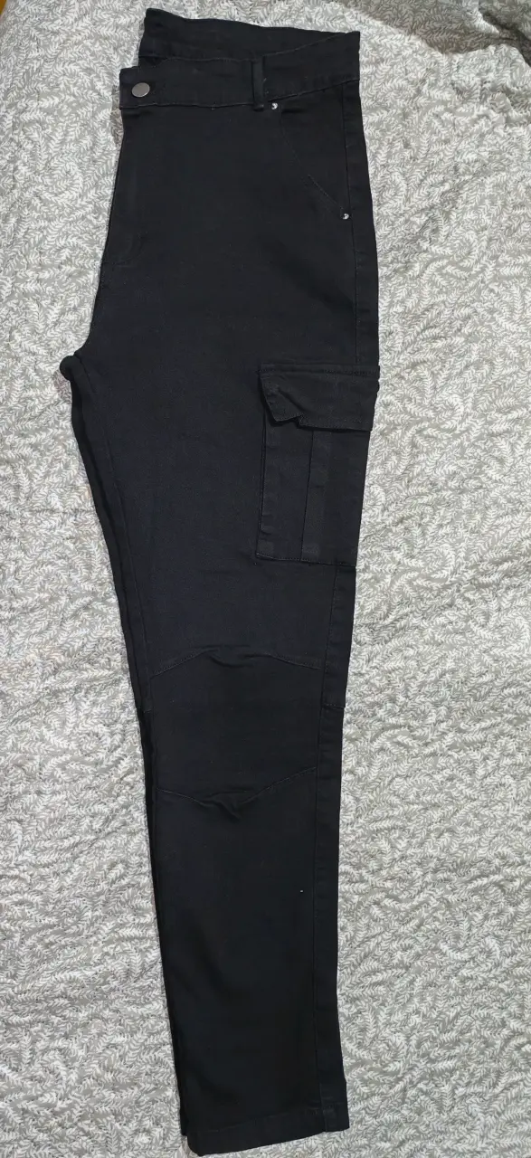 Pantalón cargo negro hombre - 2