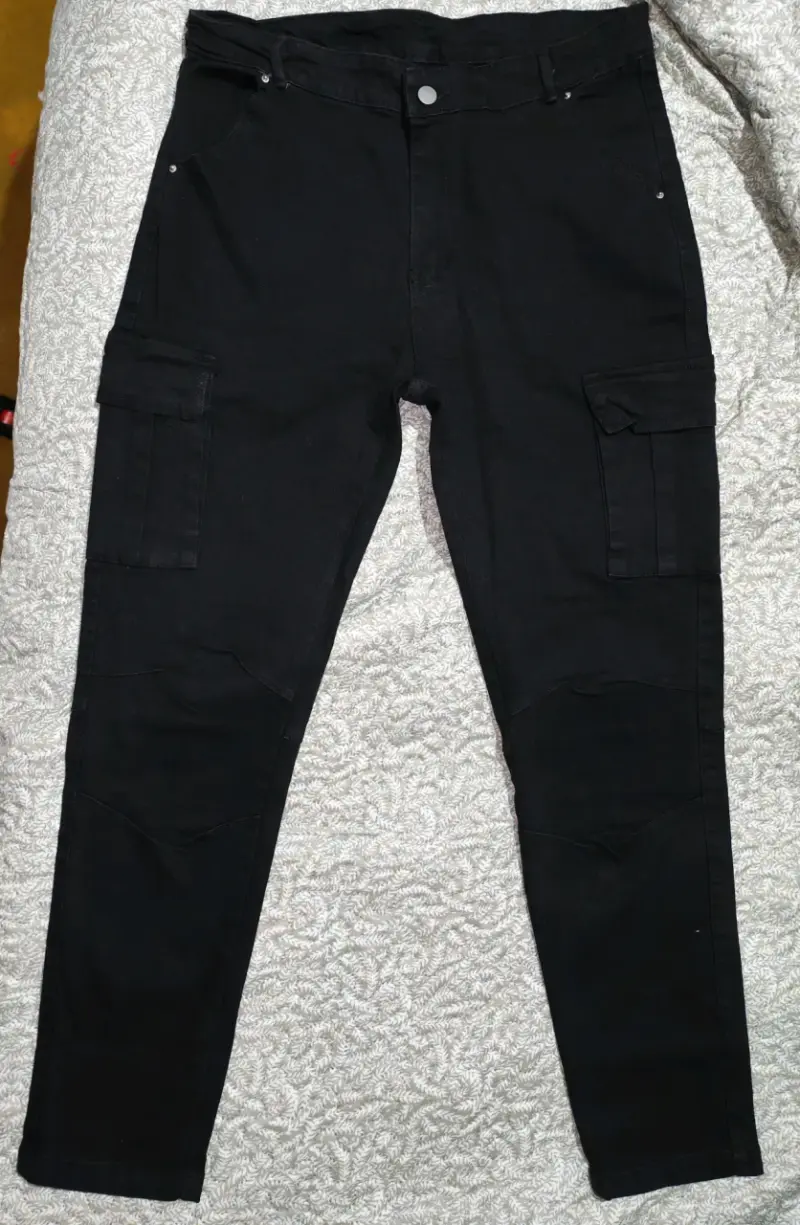 Pantalón cargo negro hombre - 3