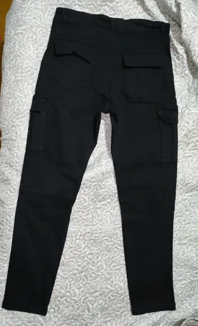 Pantalón cargo negro hombre - miniatura 4