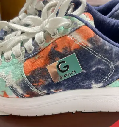 Zapatillas tie-dye coloridas - miniatura 1