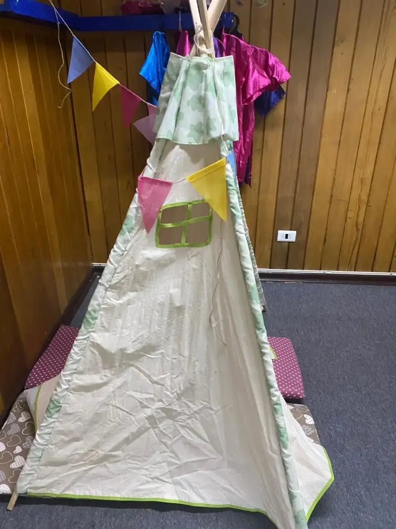 Carpa tipi infantil con cojines - 2