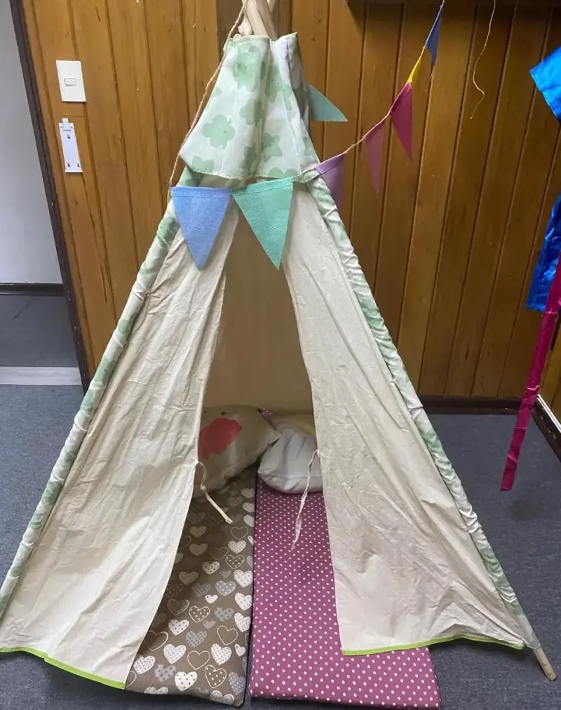 Carpa tipi infantil con cojines - 3