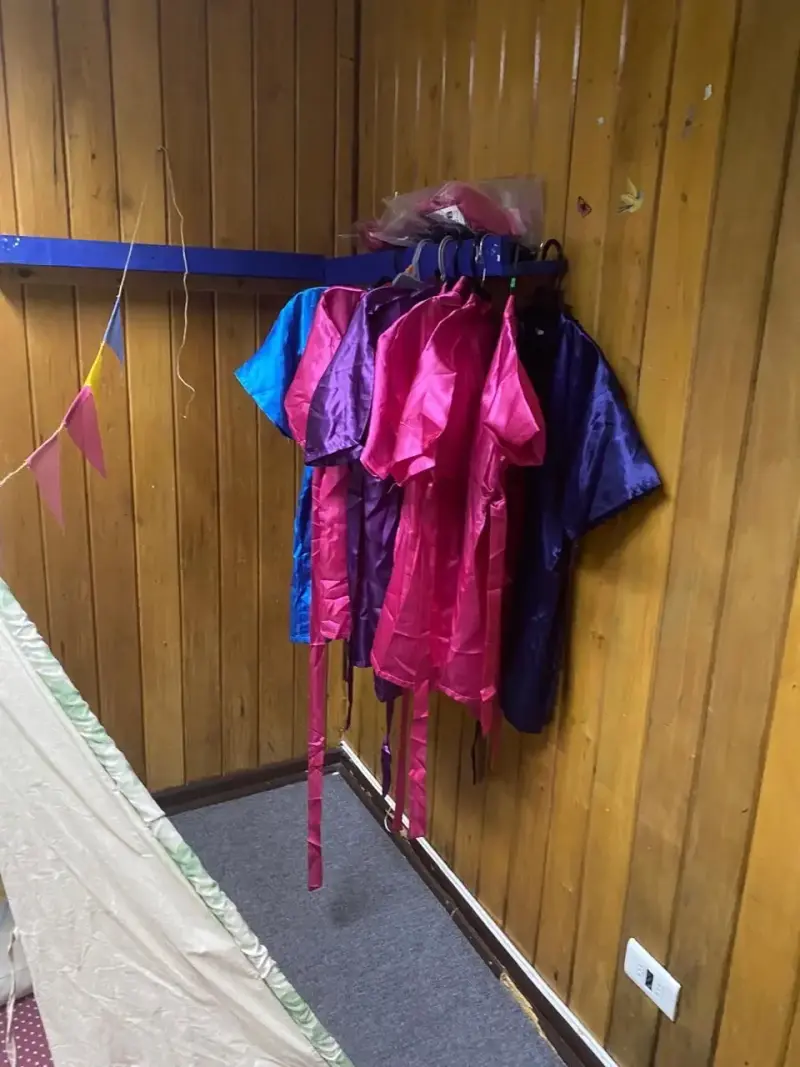 Carpa tipi infantil con cojines - 5