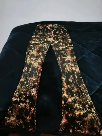 Pantalones acampanados - miniatura 2