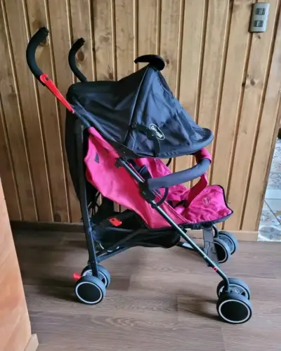 Coche para bebé plegable rosado - miniatura 3