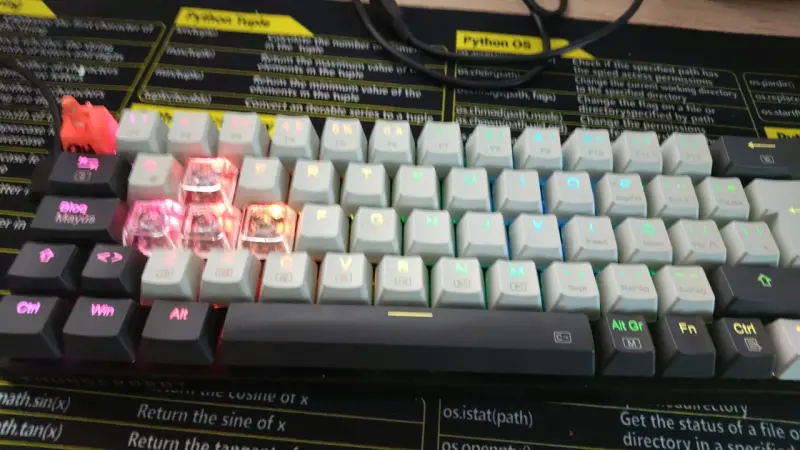 Teclado mecánico rgb thunderobot - 1
