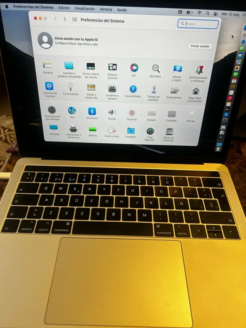 Apple MacBook Pro A1706 - 2