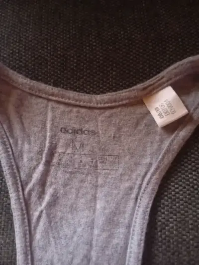 Polera deportiva Adidas gris - miniatura 2