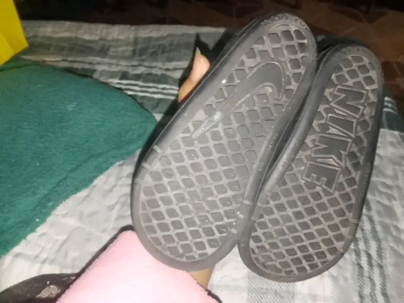 Zapatillas negras con velcro - 3