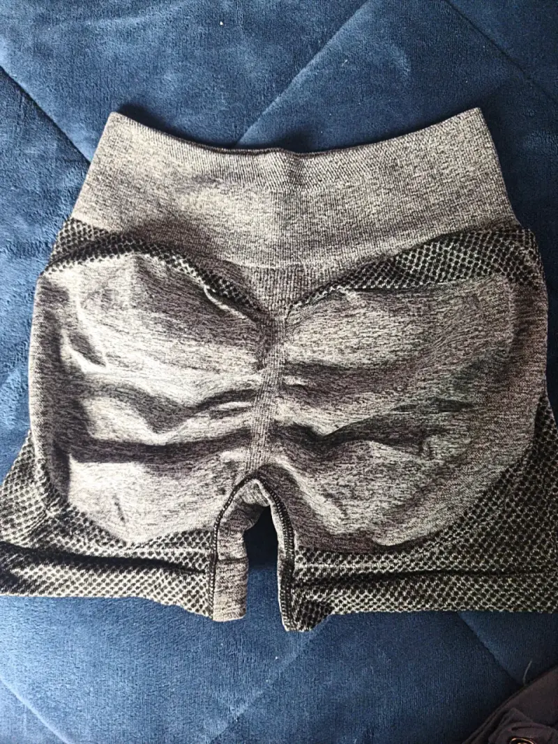 Shorts deportivos gris textura - 3