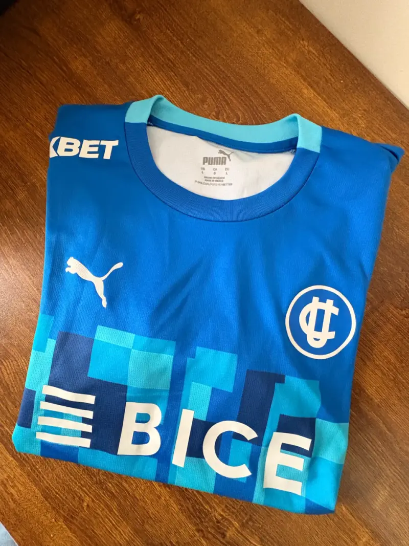 Camiseta universidad católica Puma - 1