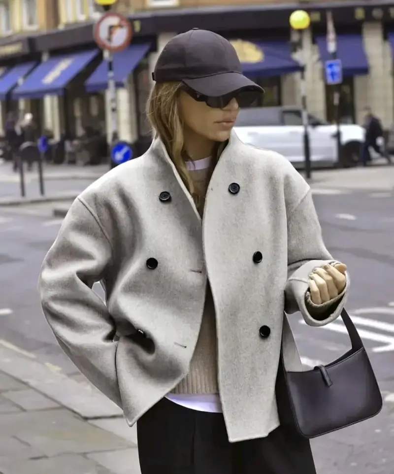Abrigo beige de botones - 2