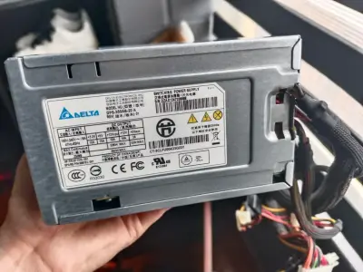 Fuente de poder para PC - miniatura 2