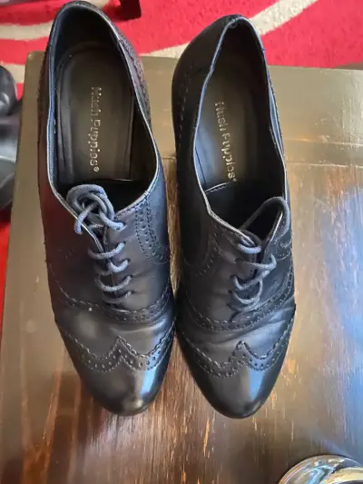 Zapatos negros Hush Puppies - miniatura 1